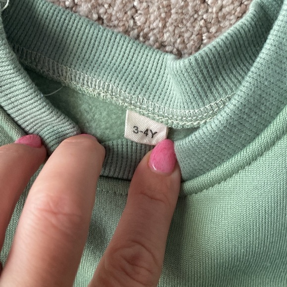 Boys 3T sweatshirt - Picture 3 of 3